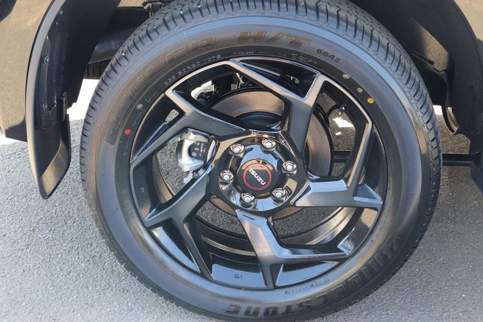 2025 Isuzu MU-X X-TERRAIN