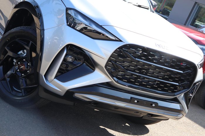 2025 Isuzu MU-X X-TERRAIN