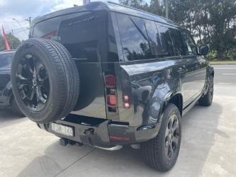 2025 Land Rover Defender 110 D350 X-Dynamic SE