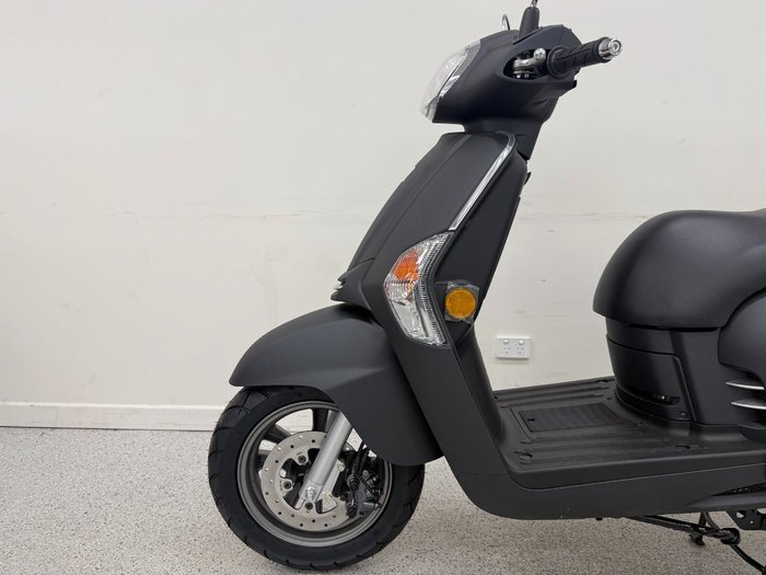 2025 Kymco LIKE 125 Black