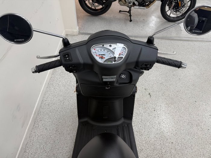 2025 Kymco LIKE 125 Black