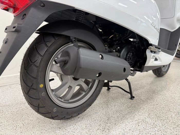 2025 Kymco LIKE 50 White