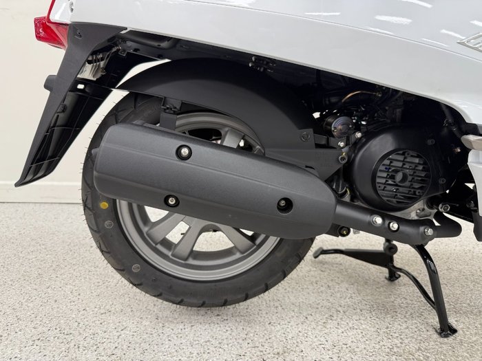 2025 Kymco LIKE 50 White