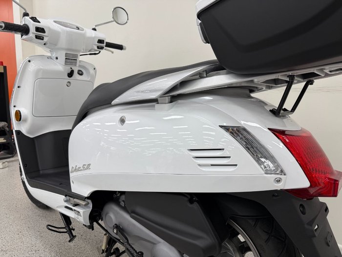 2025 Kymco LIKE 50 White