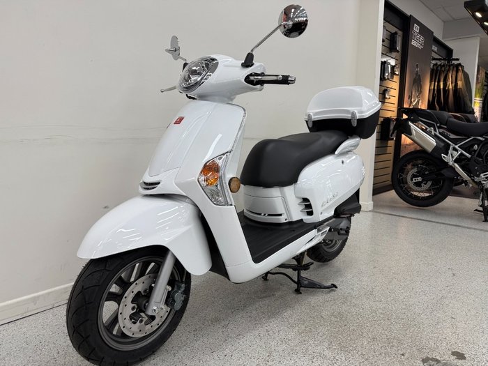 2025 Kymco LIKE 50 White
