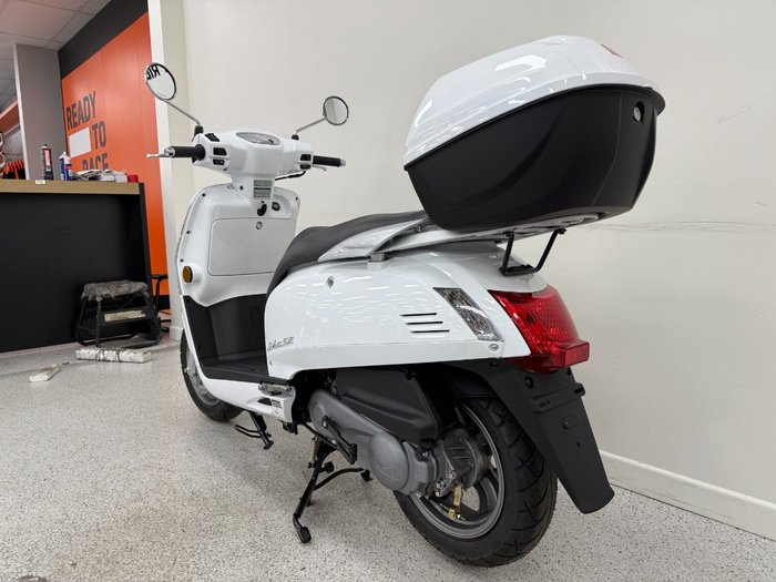 2025 Kymco LIKE 50 White