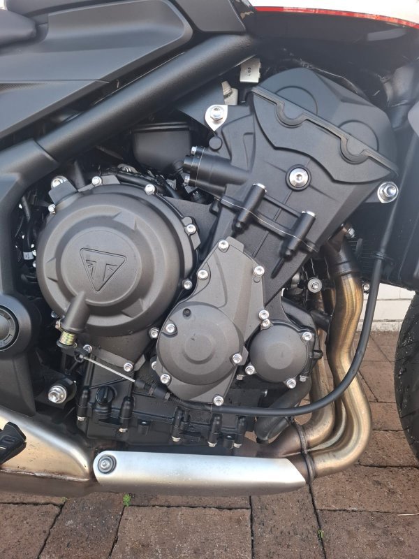 2021 Triumph TRIDENT 660 BLACK