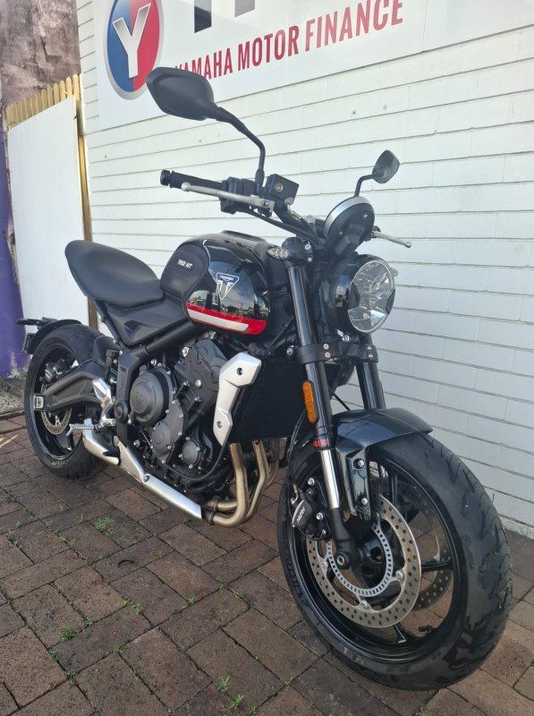 2021 Triumph TRIDENT 660 BLACK