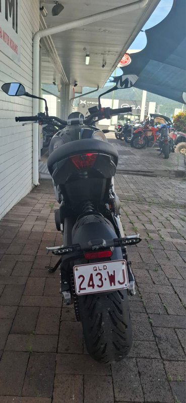 2021 Triumph TRIDENT 660 BLACK