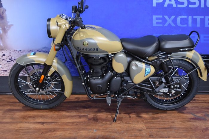 2025 Royal Enfield CLASSIC 350 SIGNALS Camo/Green