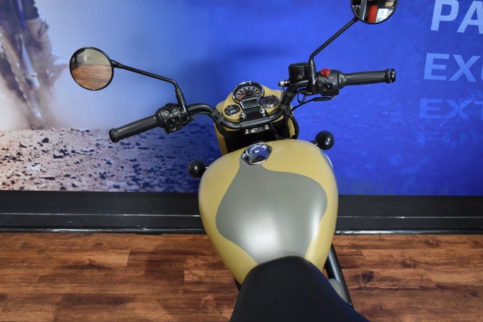 2025 Royal Enfield CLASSIC 350 SIGNALS Camo/Green