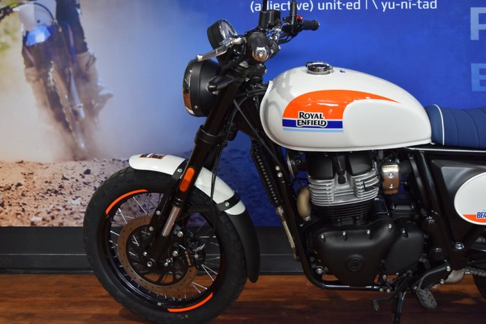 2025 Royal Enfield BEAR 650 White