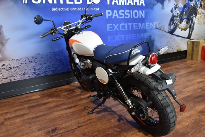 2025 Royal Enfield BEAR 650 White