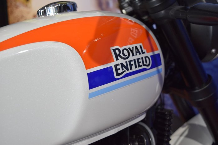 2025 Royal Enfield BEAR 650 White