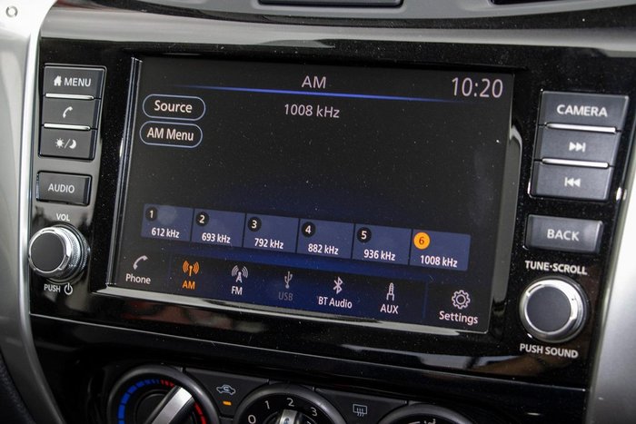 2025 Nissan Navara ST