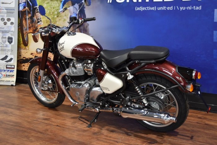 2025 Royal Enfield CLASSIC 650 Red
