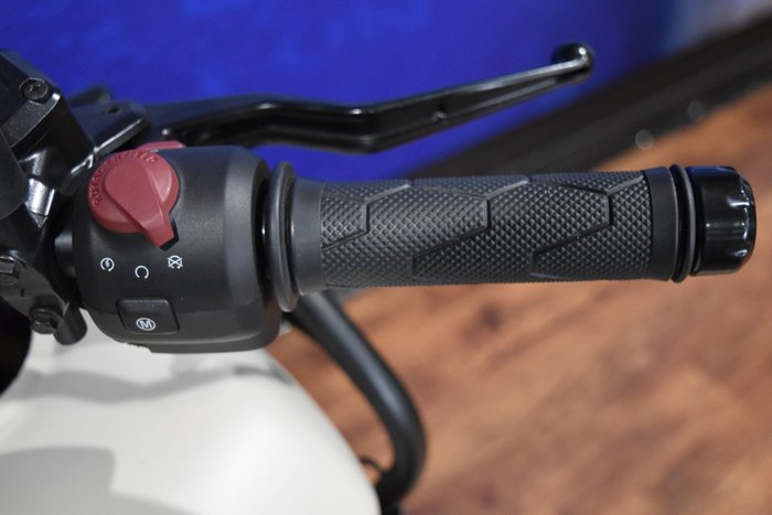 2025 Royal Enfield HIMALAYAN 450 KAZA BROWN