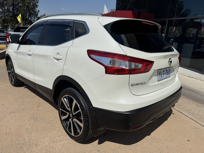 2017 Nissan QASHQAI TL