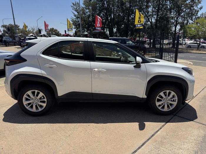 2023 Toyota Yaris Cross GX