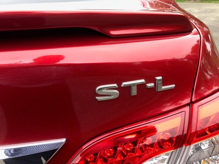 2015 Nissan Pulsar ST-L