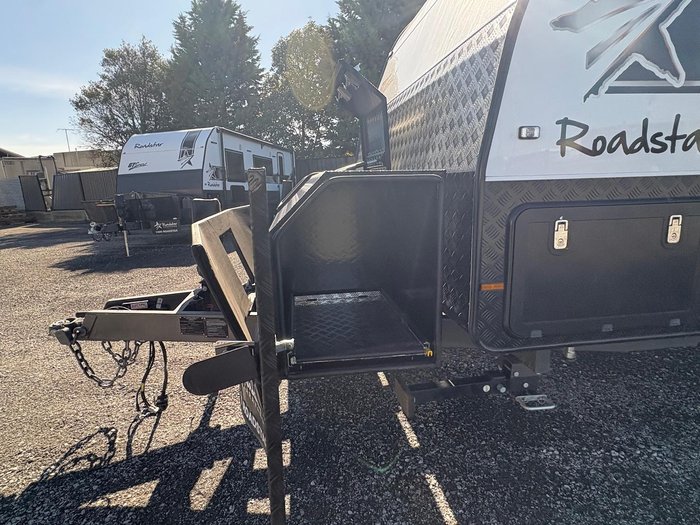 2023 Roadstar Gt Sport Cc Rear Club Lounge