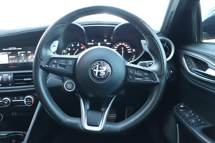 2021 Alfa Romeo Giulia Sport