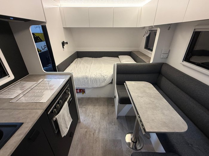 2025 New Age Caravans 19' Road Owl Adv 3 Bunk Save $10,183 Was $101,830