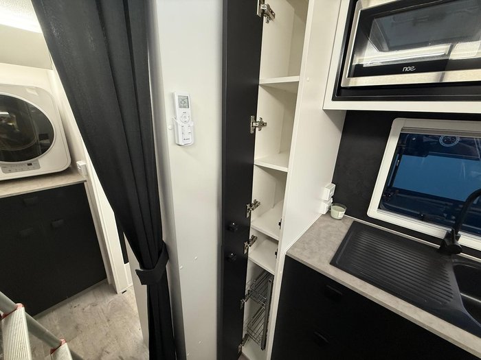 2025 New Age Caravans 19' Road Owl Adv 3 Bunk Save $10,183 Was $101,830