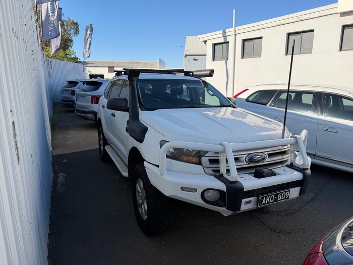 2016 Ford Everest Ambiente