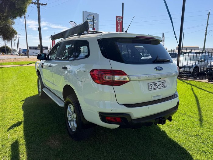 2016 Ford Everest Ambiente
