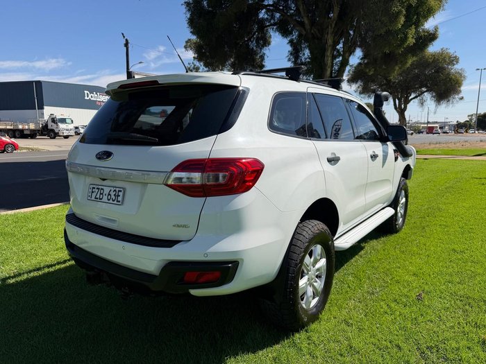 2016 Ford Everest Ambiente