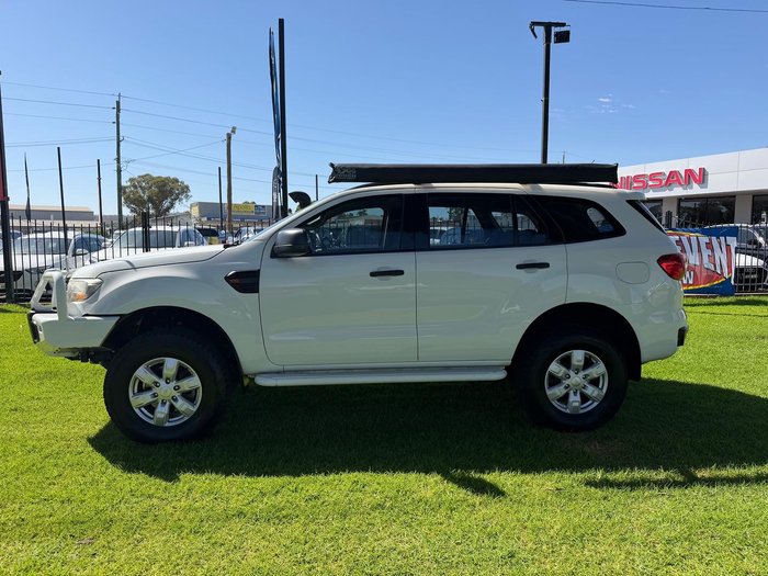2016 Ford Everest Ambiente