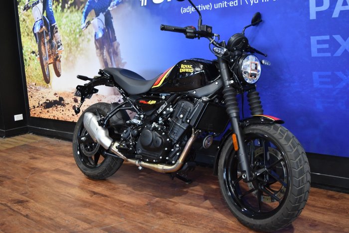 2025 Royal Enfield GUERILLA 450 Black