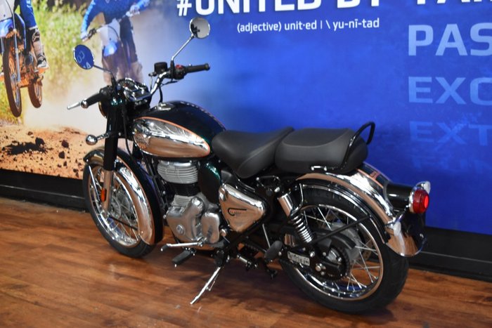 2025 Royal Enfield CLASSIC 350 CHROME Green