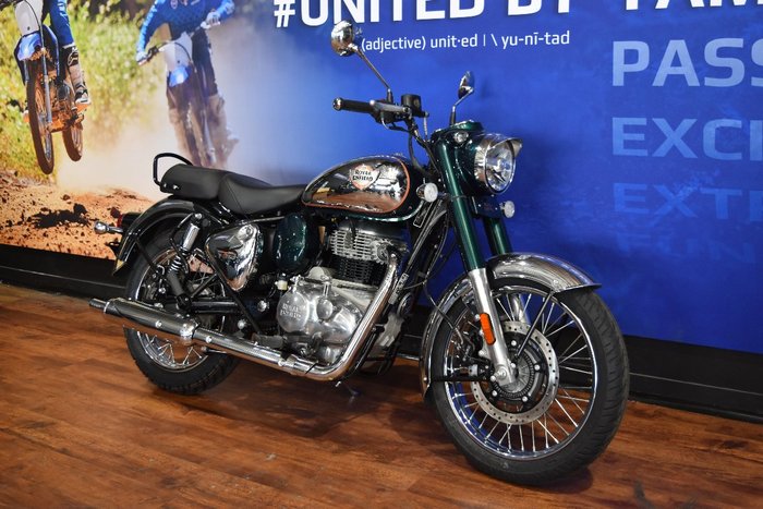 2025 Royal Enfield CLASSIC 350 CHROME Green
