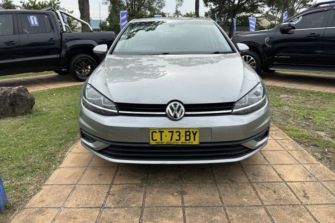 2019 VOLKSWAGEN GOLF
