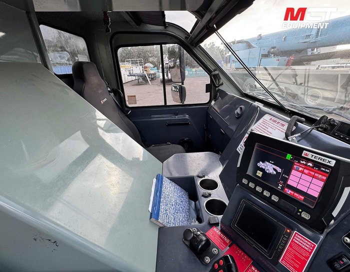 2019 FRANNA AT40 White