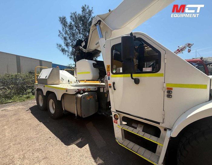 2019 FRANNA AT40 White