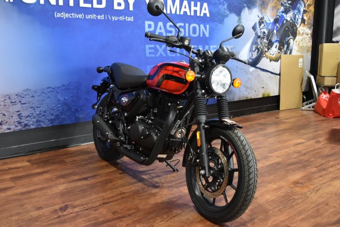 2025 Royal Enfield HUNTER 350 Red
