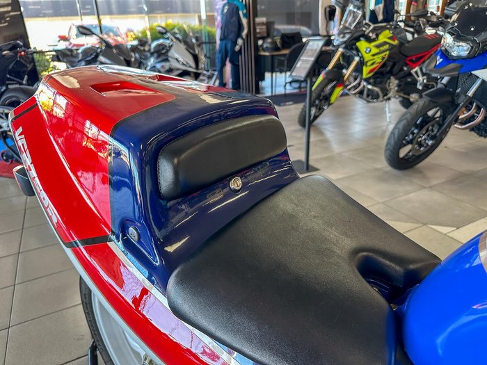 1987 Honda VFR750R (RC30) VFR White