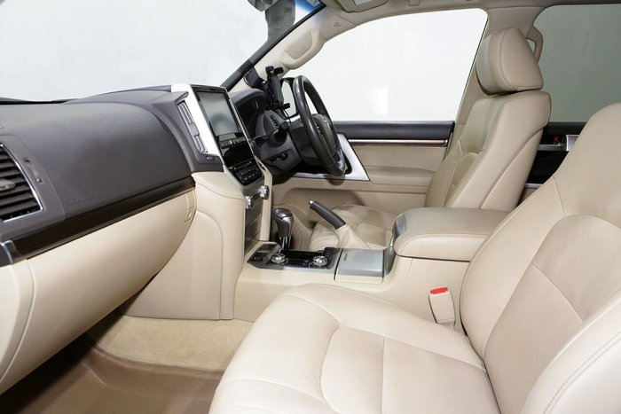 2019 Toyota Landcruiser VX