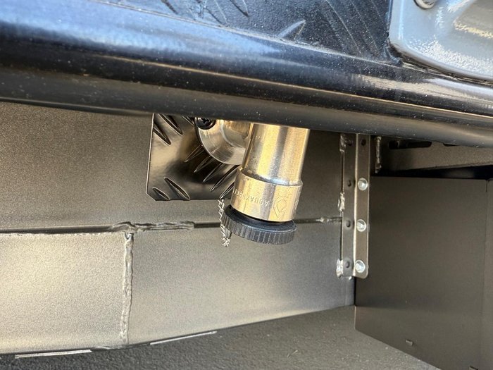 2025 New Age Caravans 19' Manta Ray Expedition