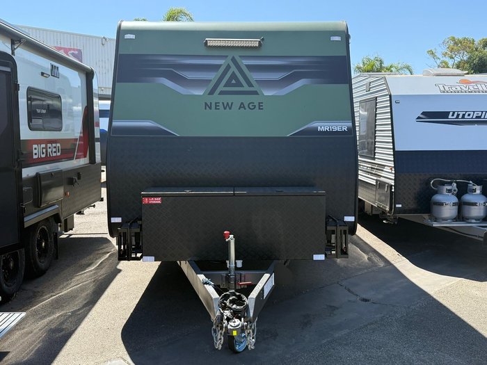 2025 New Age Caravans 19' Manta Ray Expedition Save $9,790 Was $97,900