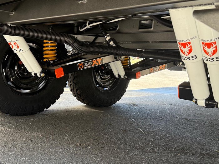 2025 New Age Caravans 19' Manta Ray Expedition