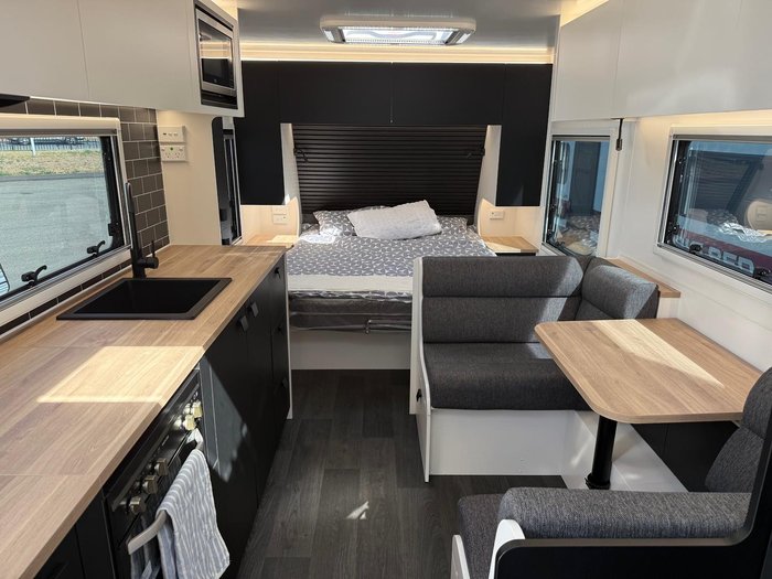 2025 New Age Caravans 19' Manta Ray Expedition Save $9,790 Was $97,900