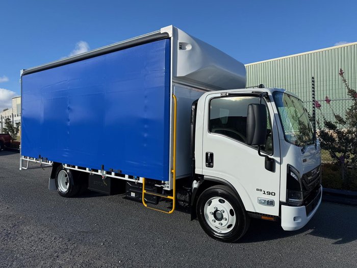 2026 Isuzu N Series NQR 88/80-190 AM D42