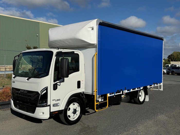 2026 Isuzu N Series NQR 88/80-190 AM D42