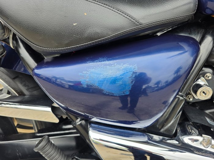 2012 Triumph THUNDERBIRD BLUE