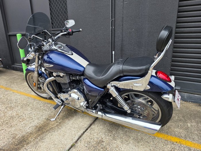 2012 Triumph THUNDERBIRD BLUE