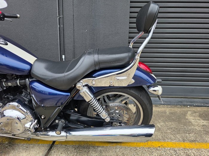 2012 Triumph THUNDERBIRD BLUE